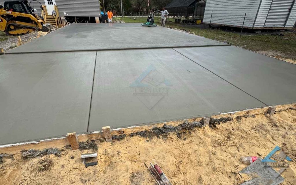 Crafting a Durable Concrete Garage Slab in Lake Wales, Florida