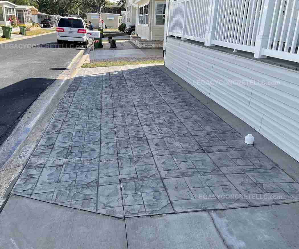 What to Look for When Choosing Stamped Concrete Contractors in Winter Haven